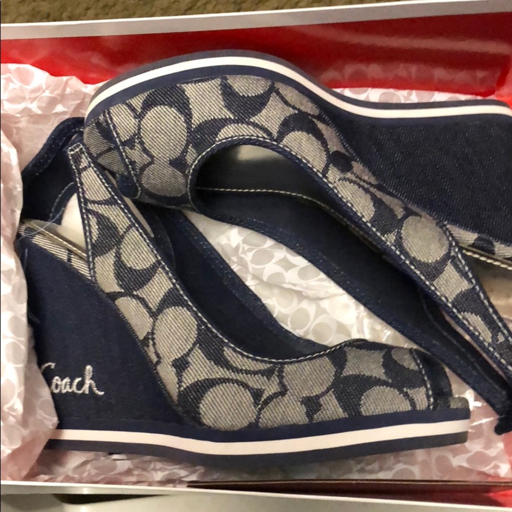 Coach Tarrah wedges